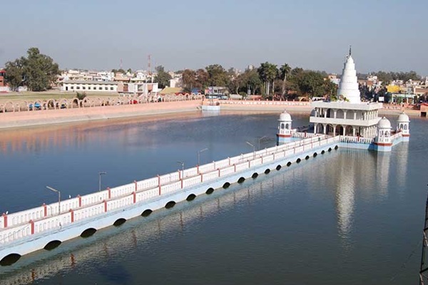 The Bhuteshwar Temple is a Hindu temple located in Jind, Haryana, part of the 48-kos parikrama circuit of Kurukshetra.