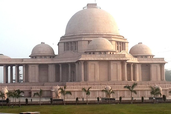Gautam Budh Park